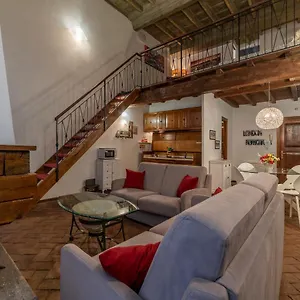 Foro Stylish And Apartamento