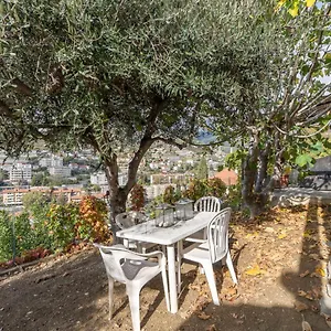 https://locazione-turistica-casetta-porta-verde.hotelitalianriviera.com