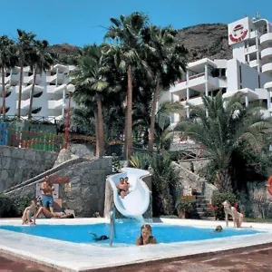 https://sun-beach-el-cardenal.in-canary-islands.com