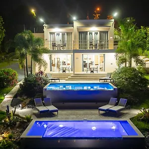 https://rincon-view-suites.comcaribbean.com