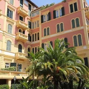 https://italianway-apartments-villa-mafalda.hotelitalianriviera.com